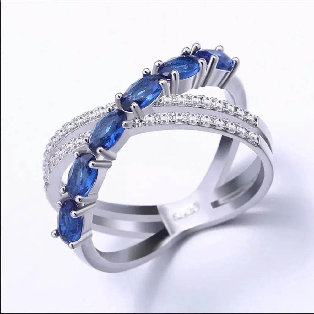 New Beautiful 925 Silver Sapphire Ring - Picture 2 of 6